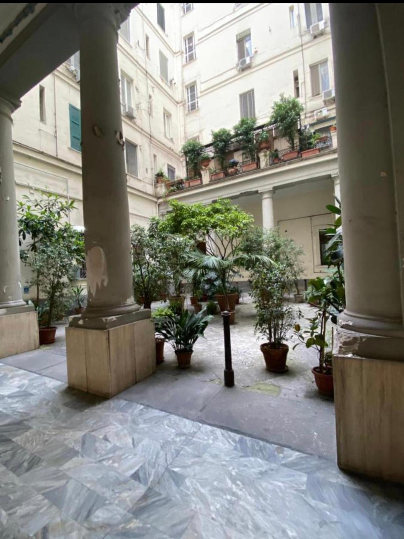 Hotel La Lepre Bovio Nápoles Exterior foto